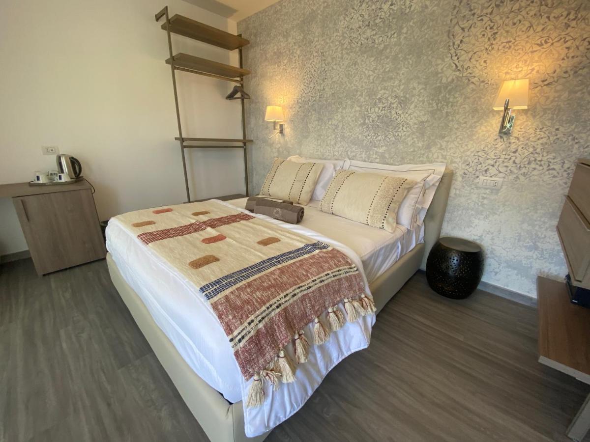 Suimi'S Hotel Вилласимиус Экстерьер фото